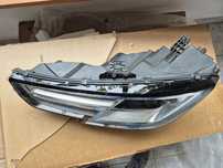 Far xenon original Audi A4 b9 stînga cod 8W0 941 005