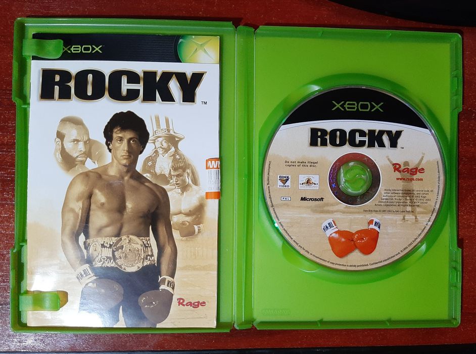 Vând Rocky Xbox Fighting în stare bună
