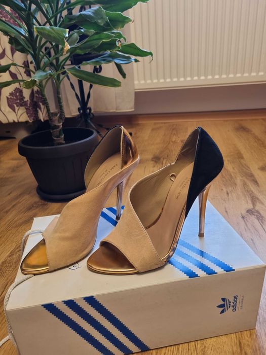 Pantofi Zara, 37 piele si piele intoarsa