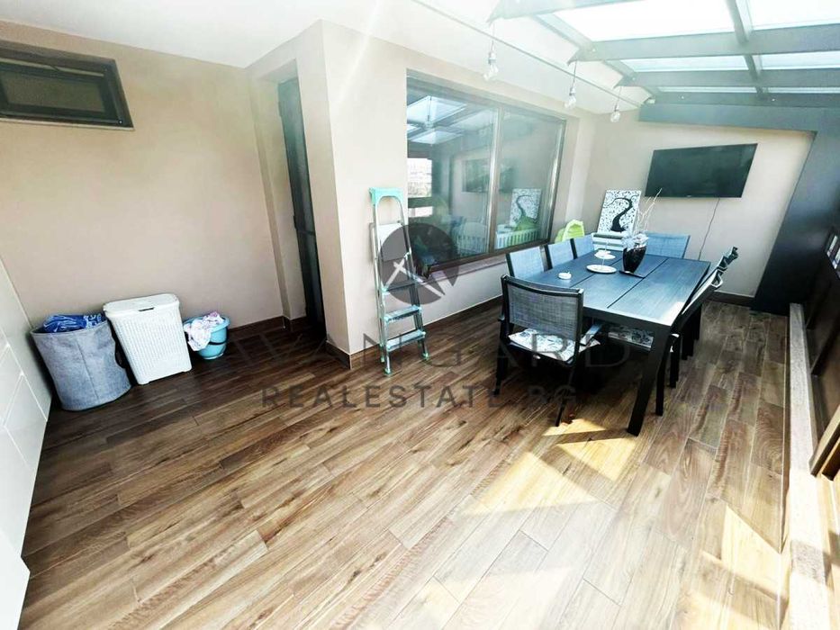 Продава се Тристаен апартамент в Пловдив, Кършияка - 145 кв.м за 2042 €/кв.м - Снимка #6