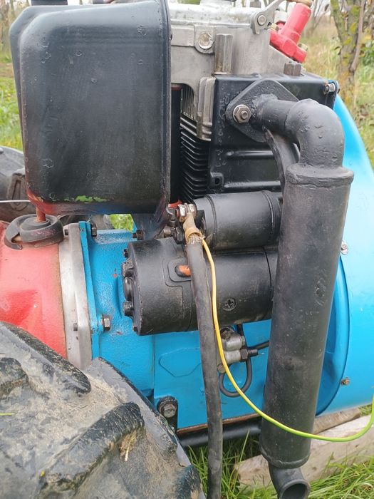 Vând motocultor pascuali cu motor lombardini lda 820