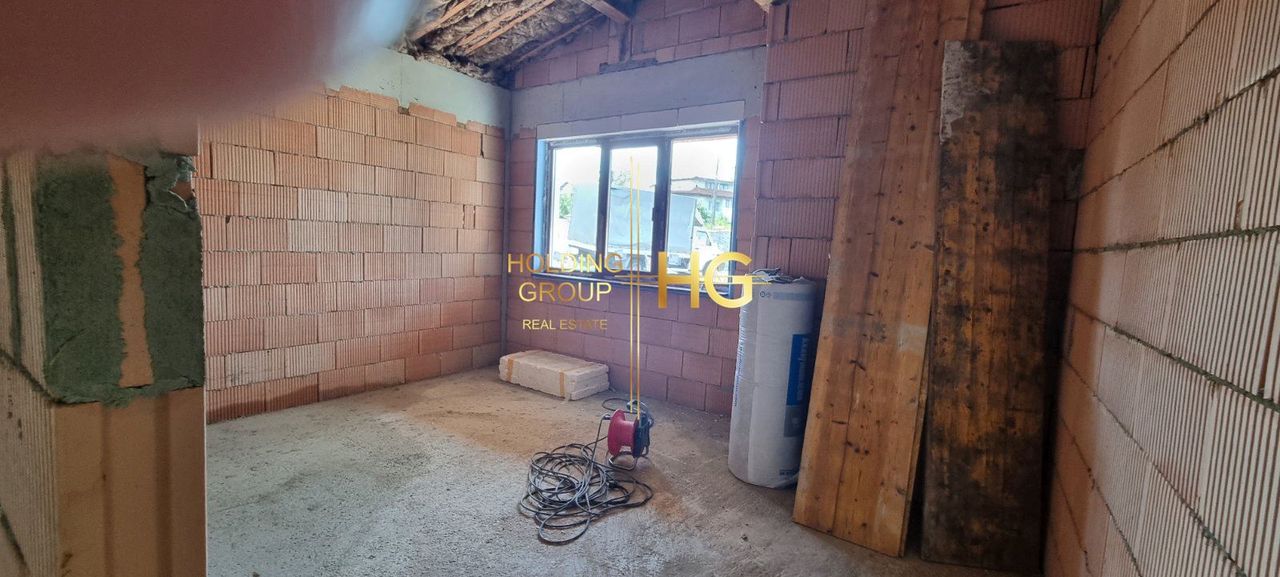 Продава се Къща в с. Звездица, Област Варна - 140 кв.м за 1965 €/кв.м - Снимка #4