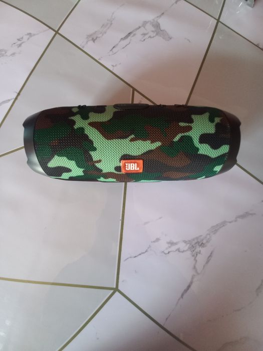 bluetooth колонка JBL