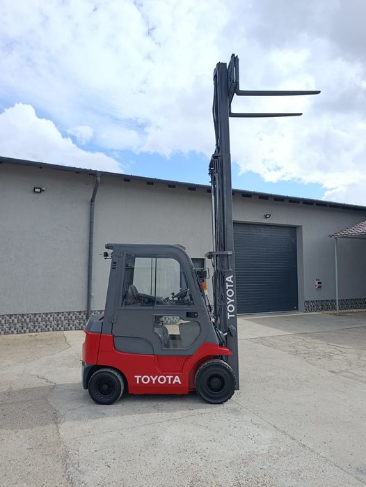 Motostivuitor Stivuitor  TOYOTA  Diesel