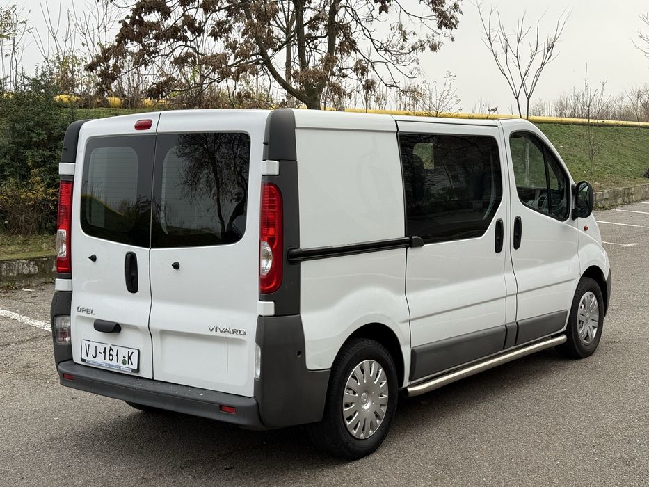 Opel Vivaro Renault Trafic 2.0 Cdti Euro 5 cu 3 Locuri si Marfa