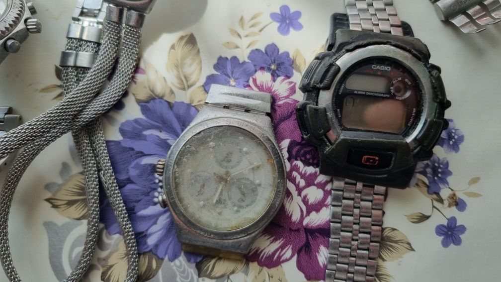 Lot ceasuri (swatch, Casio Gshock si Sector)