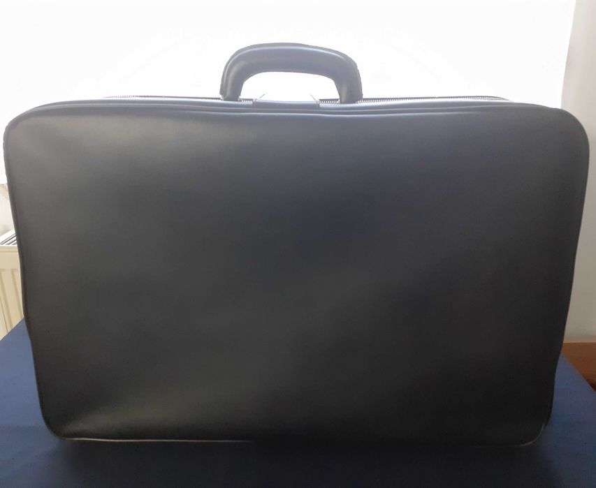 Висококачествен кожен куфар - Старото СОЦ производство!