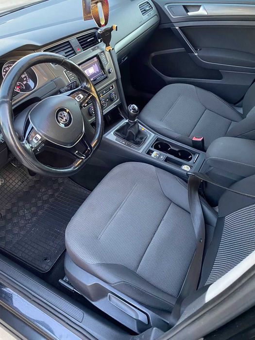 VW Golf 7 2014 1.6TDi 110 CP E5 6 trepte Clima Navi, Primul Proprietar