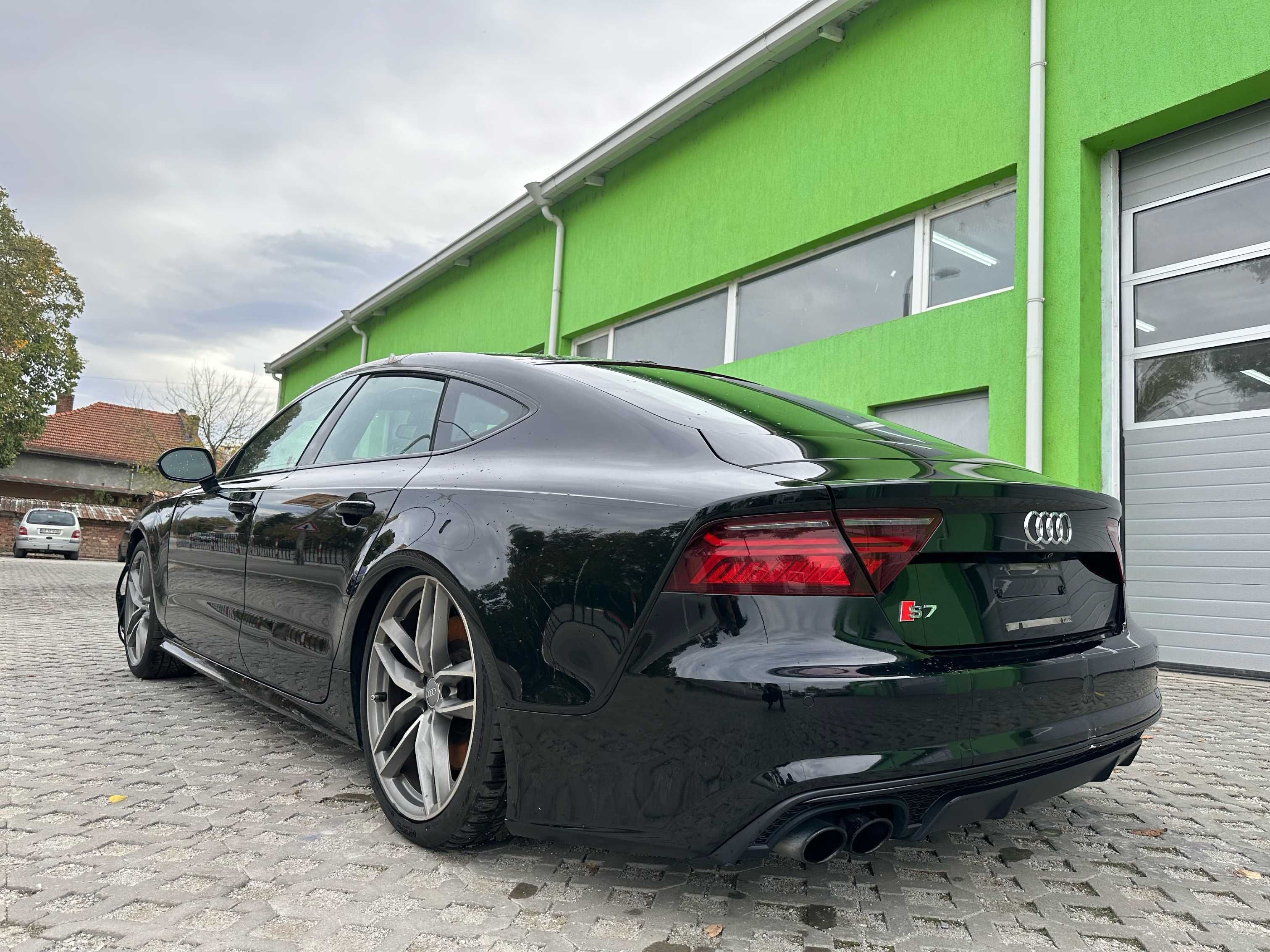 Audi S7 На Части