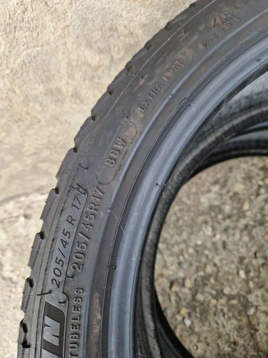 2anvelope iarna 205 45 17 Michelin 2023
