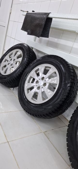 Колёса (диски и резина) R14

Размер: 195/65 R14
Диски