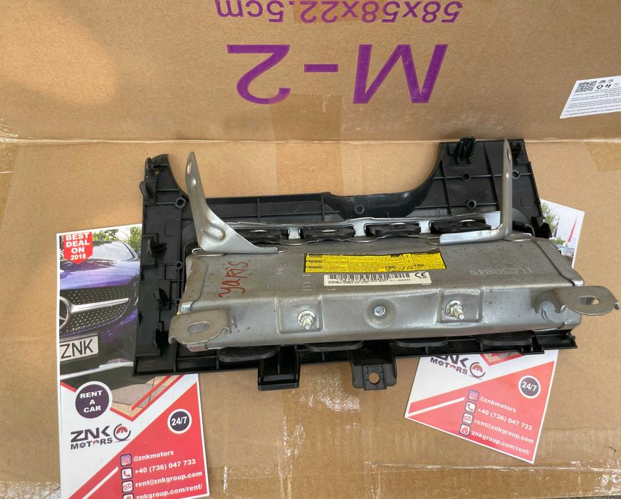 Toyota Yaris III - airbag picioare - genunchi