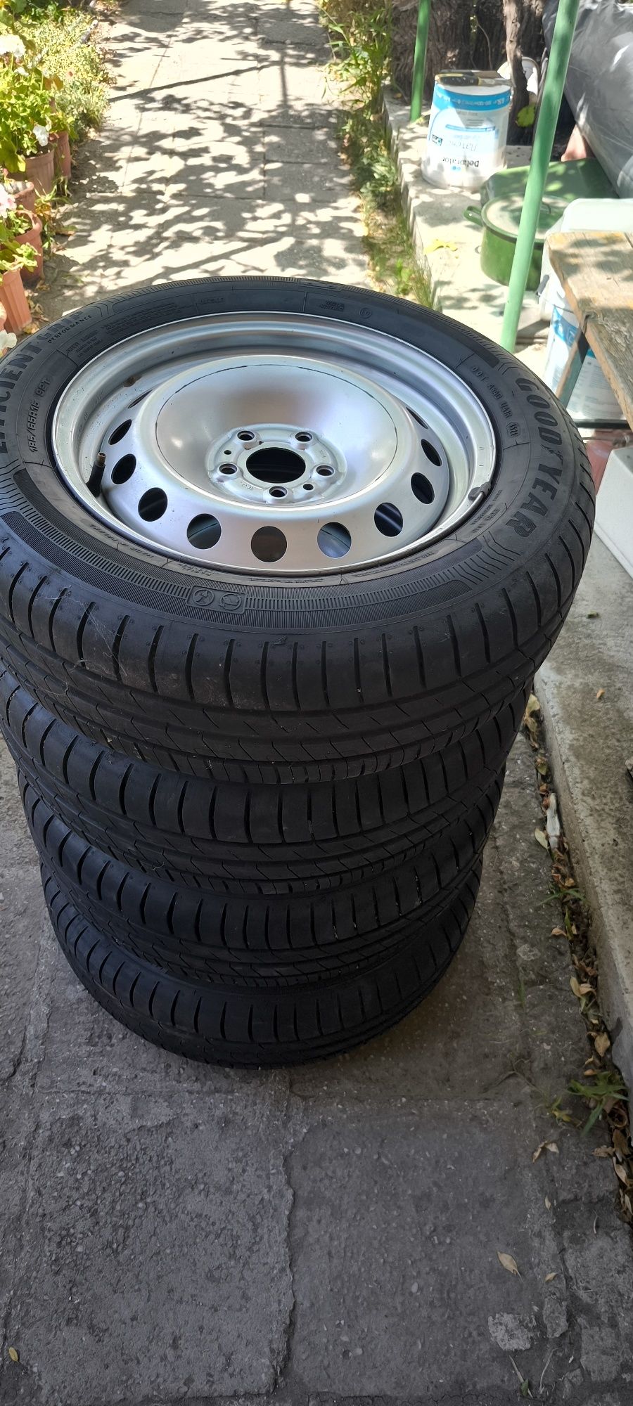 Летни Гуми Goog Year със стоманени джанти за Fiat Doblo 185/65R15  92T