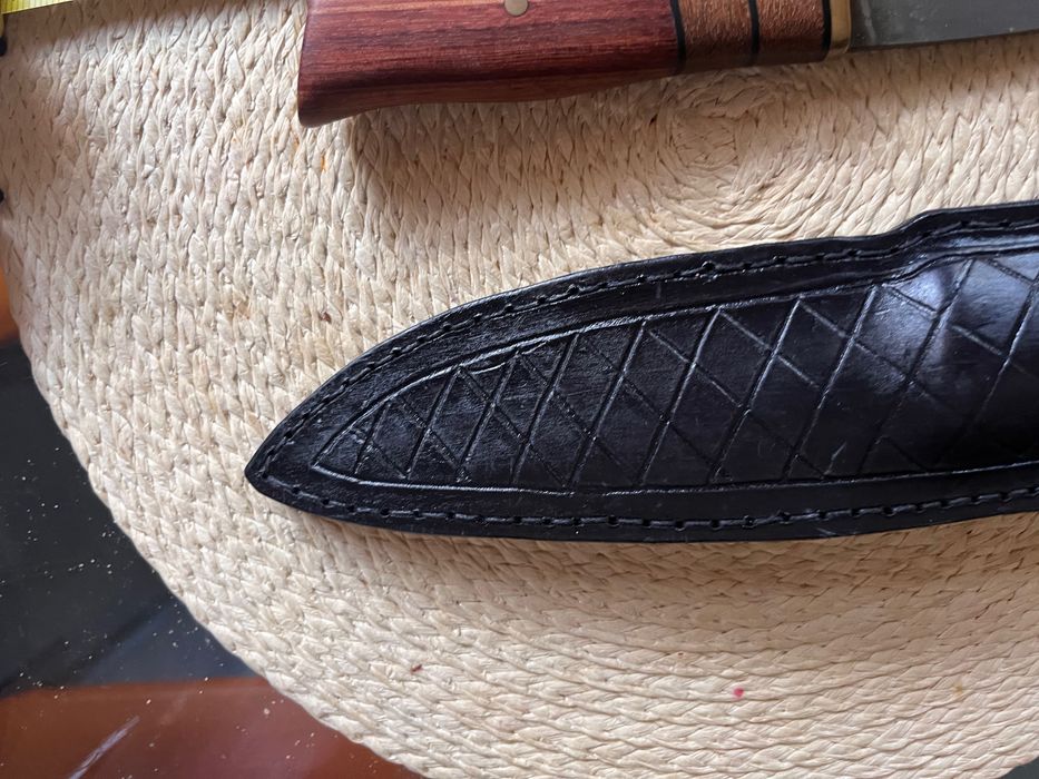 Голям,нов,27,5см , 4мм