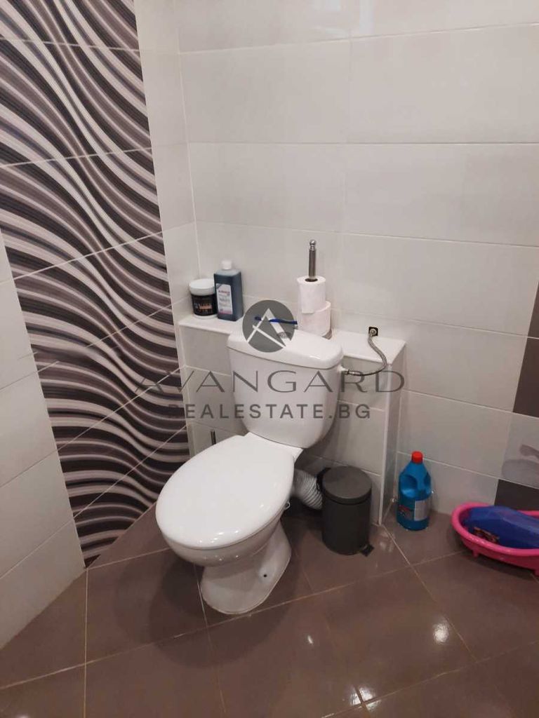 Продава се Къща в с. Брестник, Област Пловдив - 287 кв.м за 1255 €/кв.м - Снимка #8