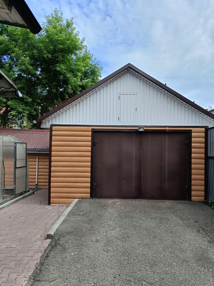 Продается частный в центре городе с центральным отоплением
