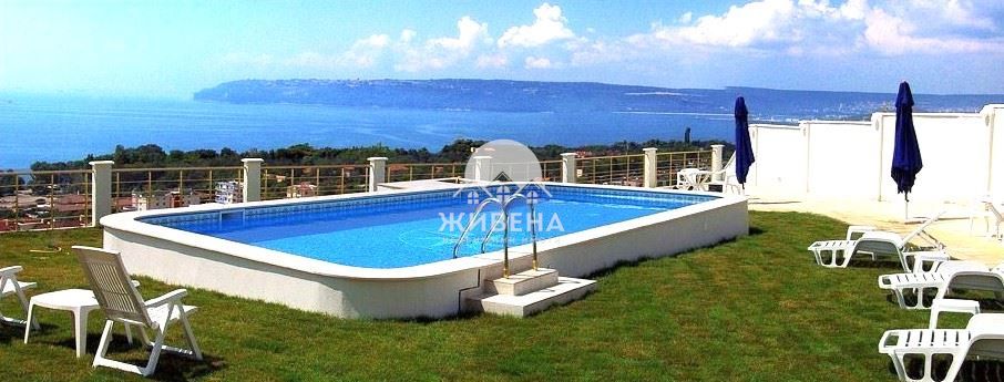 Отдавам под наем къща/ хотел в района на Бриз, РЗП: 850 кв.м