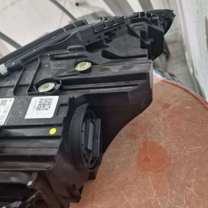 Mercedes Benz C W206 Full LED 2023 десен фар 2бр