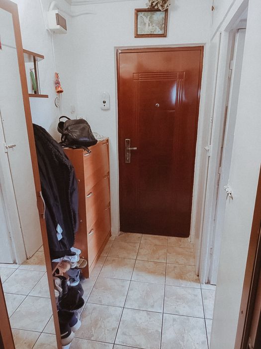 Inchiriez apartament cu doua camere