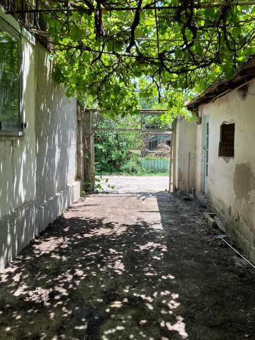 Продается участок на Дам Арик. улица Куксарой.