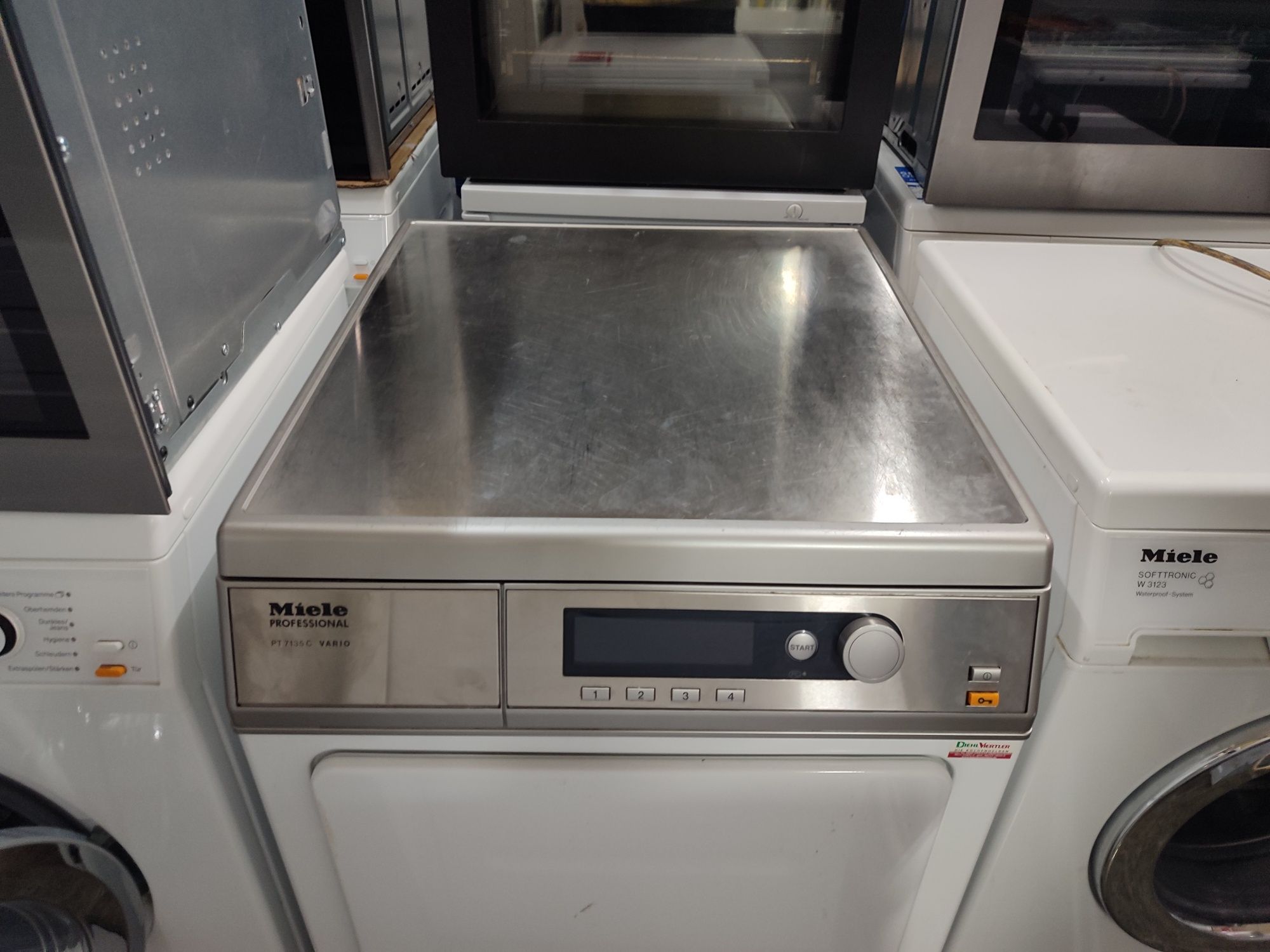 Сушилня Miele Profesional PT7135C Vario - 6.5кг. клас В