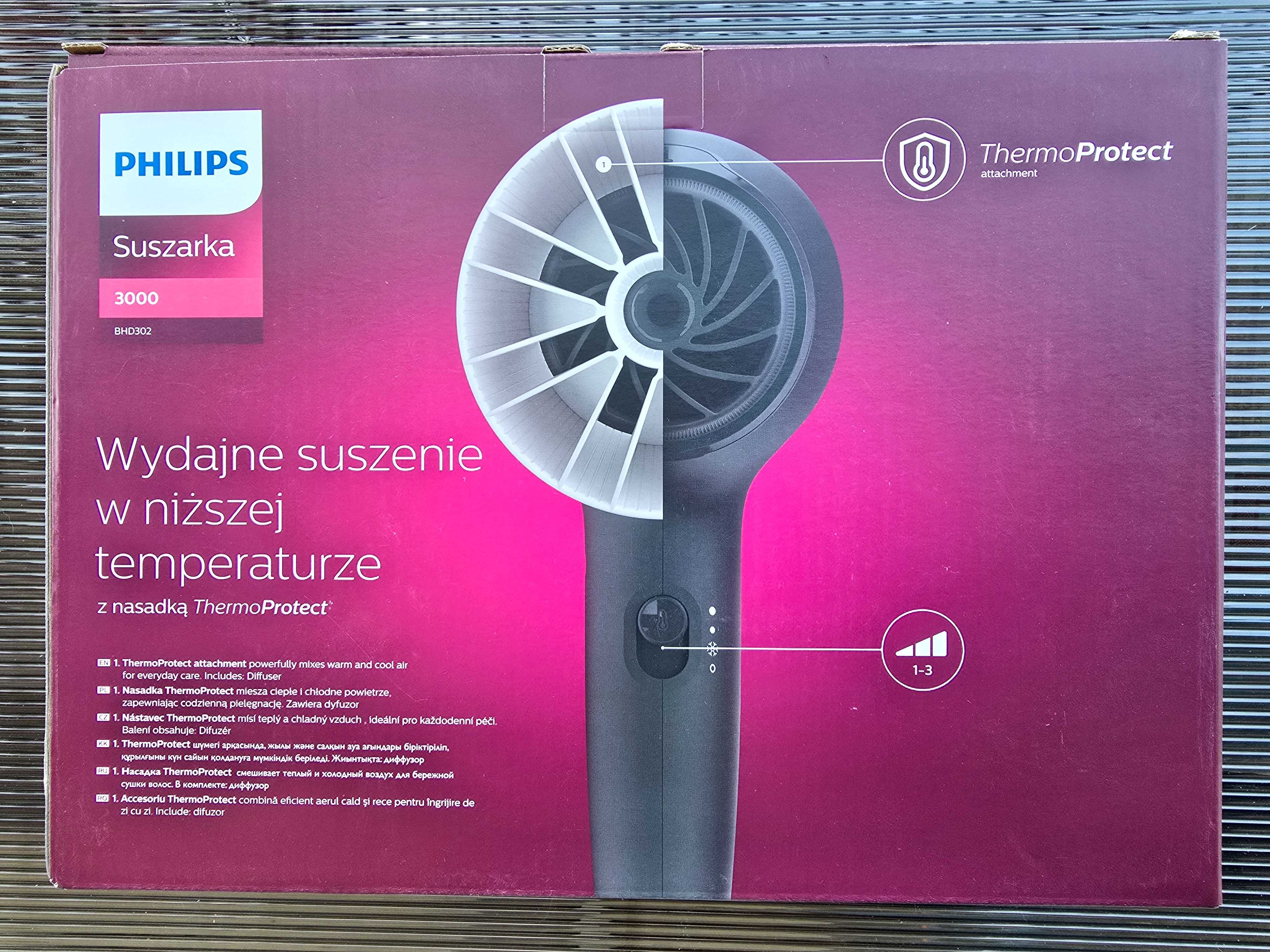 Uscator de par Philips BHD302/30, 1600W, accesoriu Thermo Protect