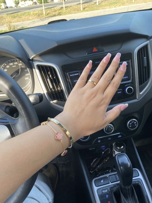 Продам золотой браслеты и кальцо