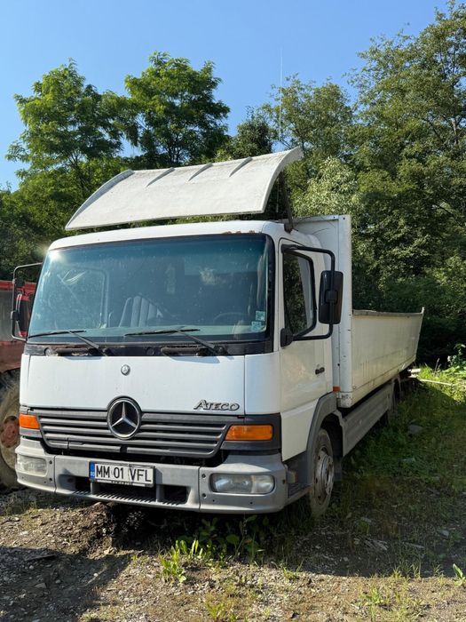 Camion mercedes atego 815