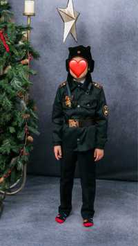 Новогодний костюм танкист