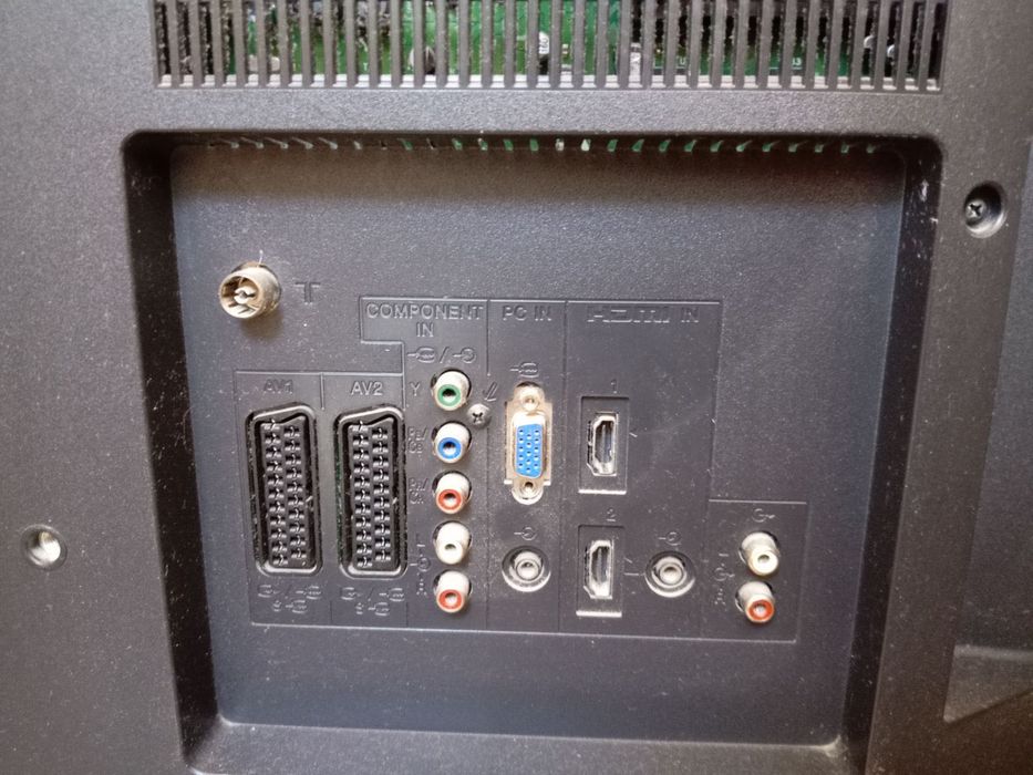 Телевизор Sony Bravia 31”