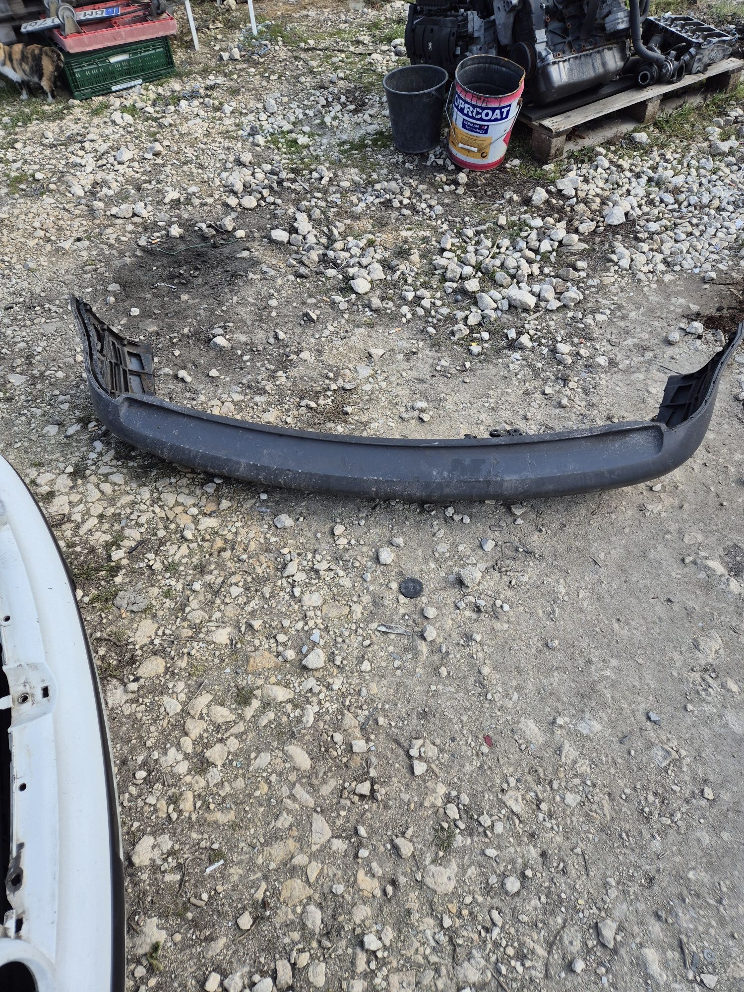 Задна броня VW Кади 04-09