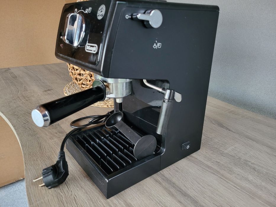Espressor manual DELONGHI
