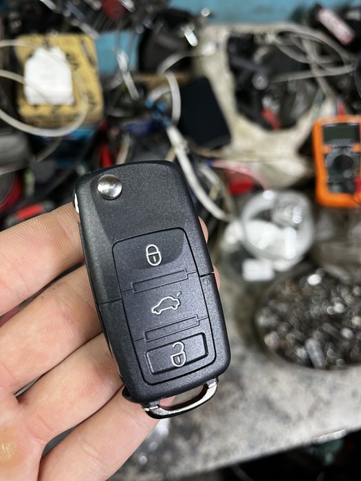 Корпус ключа зажигания Volkswagen новый/Откидной ключ на фольцваген