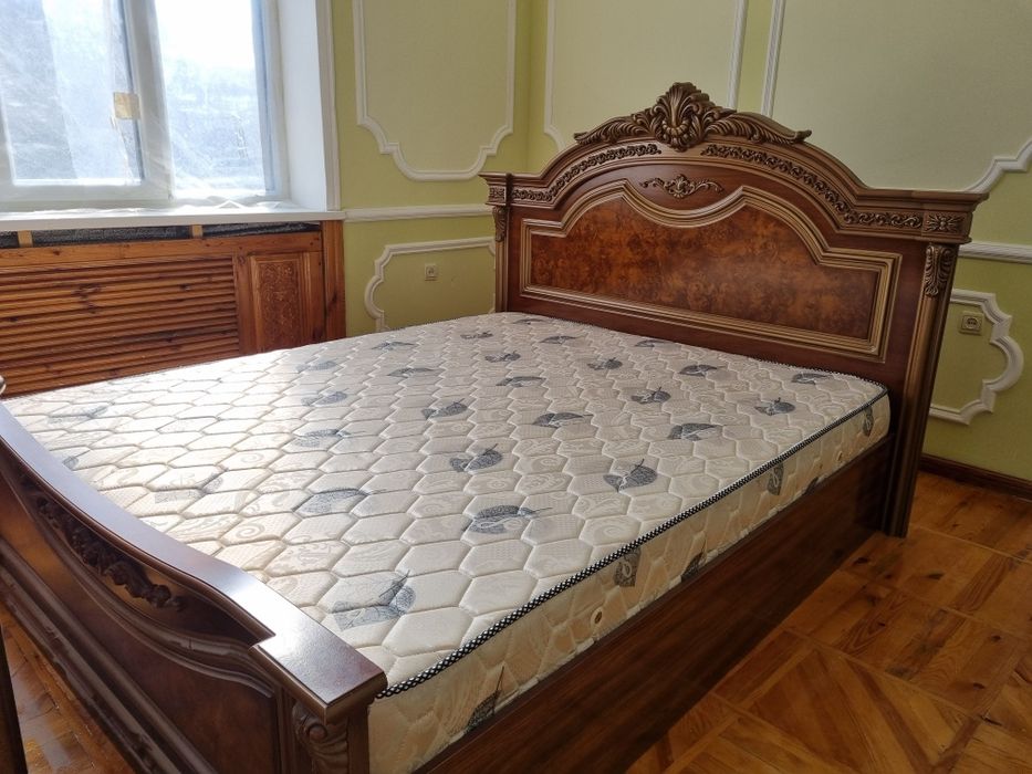 Продается кровать с матрасом/ Krovat sotiladi matras bilan