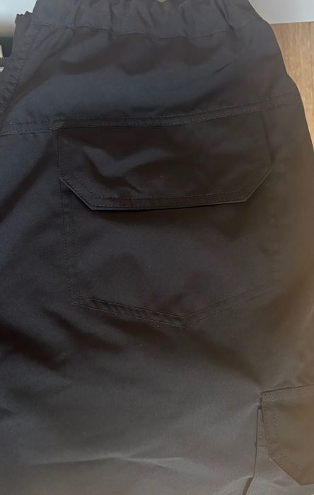 Pantaloni JUNYA Watanabe
MAN