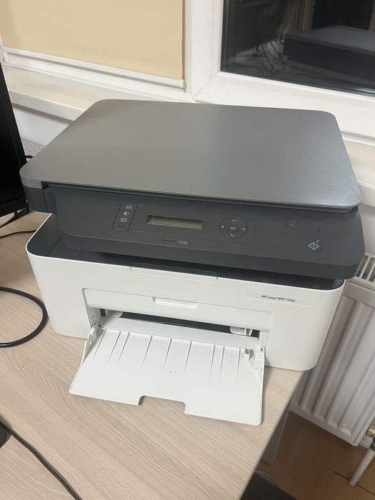 Принтер HP Laser MFP 135w
