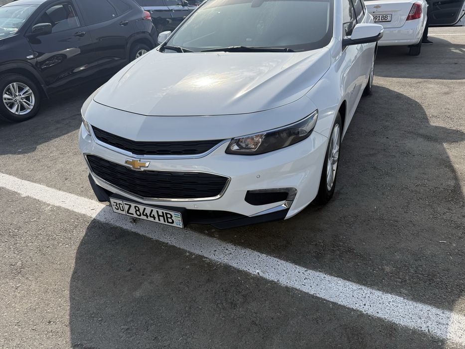 Chevrolet Malibu 2