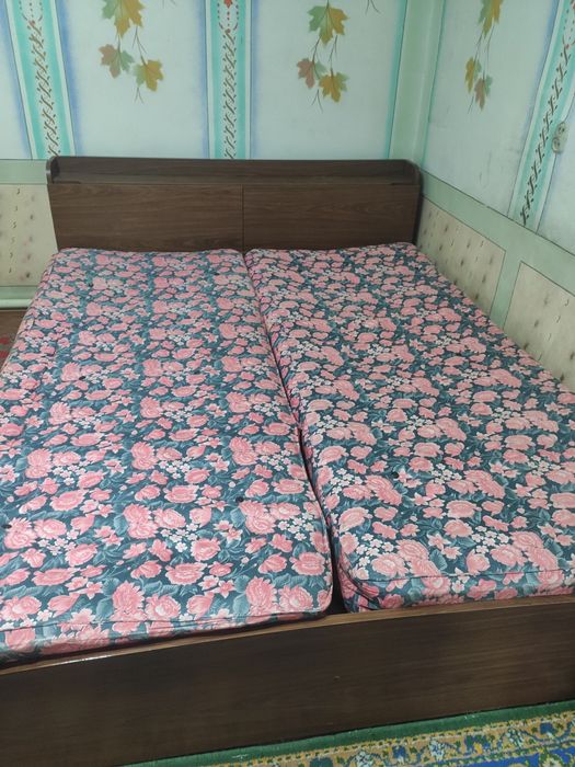 Кравать двухспальный
