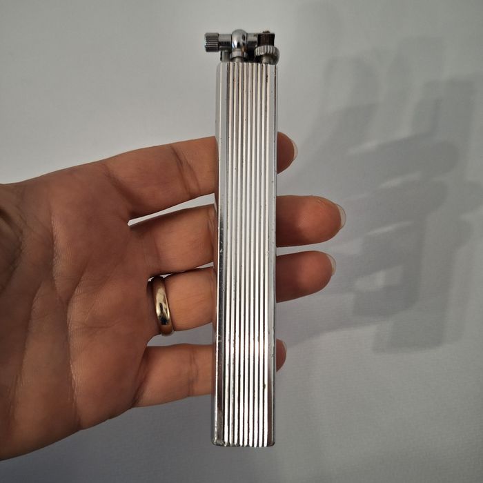 Bricheta veche Tall Boy benzina