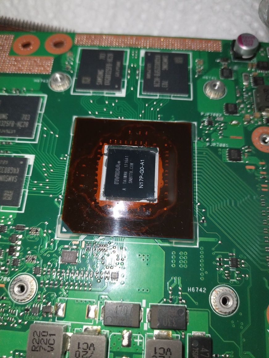 Placa laptop asus X580VD  cracked CPU