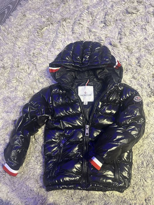 Оригинално детско яке Moncler