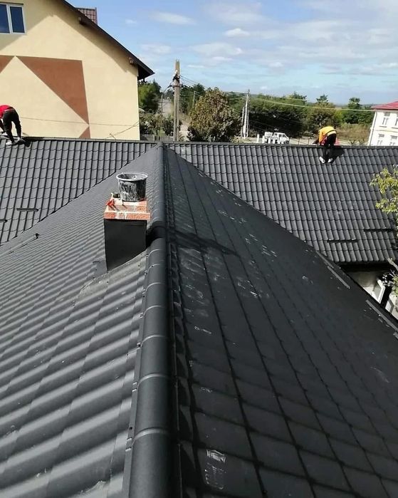 Specialisti in constructii acoperisuri, va oferim servicii complete de
