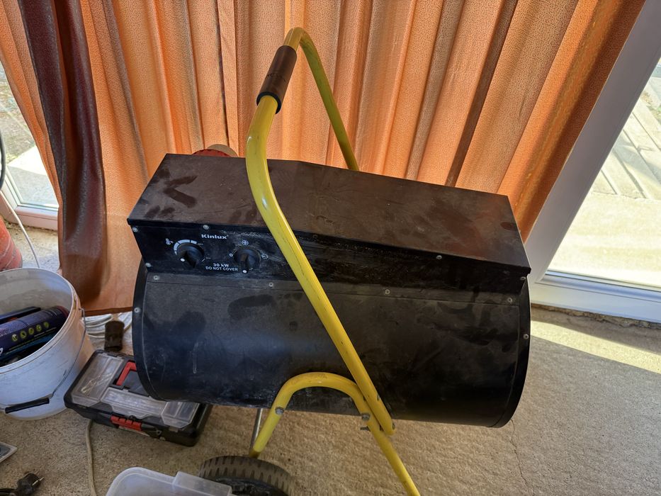 Aerotermă industrială Kinlux 30 kW – ideală pentru spații mari