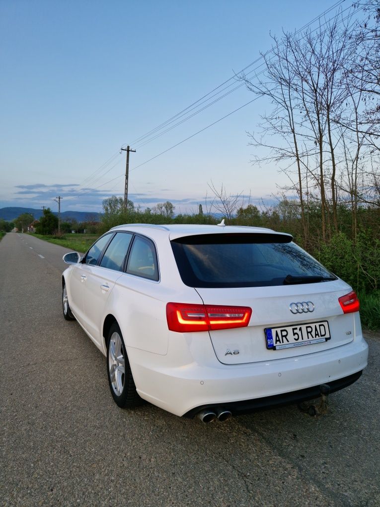 Audi a6 2014 2.0 tdi 177 cp/ schimb cu vwT5 / Mercedes V class