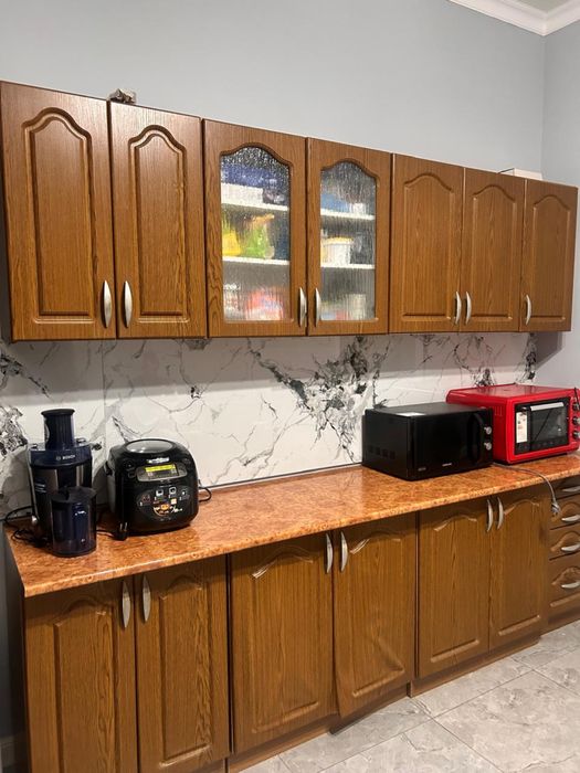 Кухонный гарнитур срочно продам