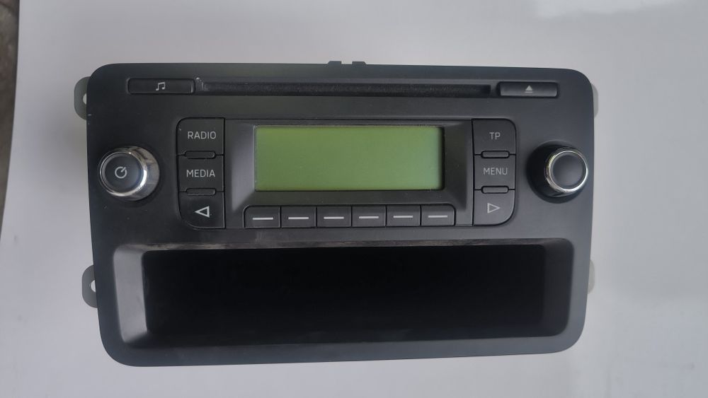 Автомагнитола на Вольсваген поло