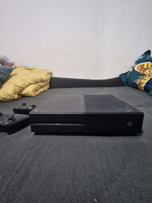 Xbox one + jocuri