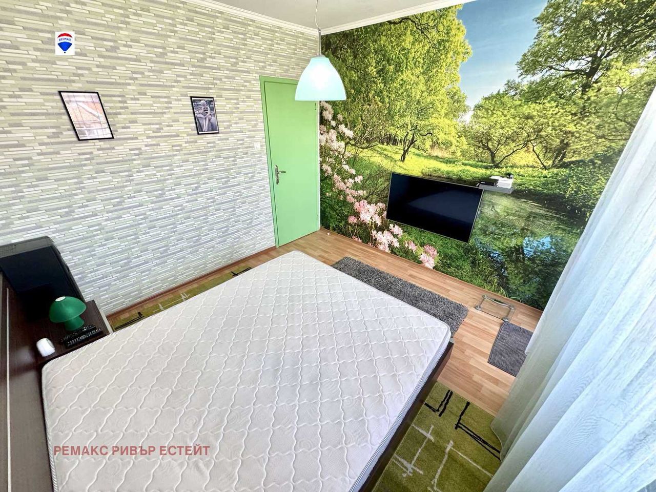Продава се Двустаен апартамент в Русе, Център - 53 кв.м за 2057 €/кв.м - Снимка #9