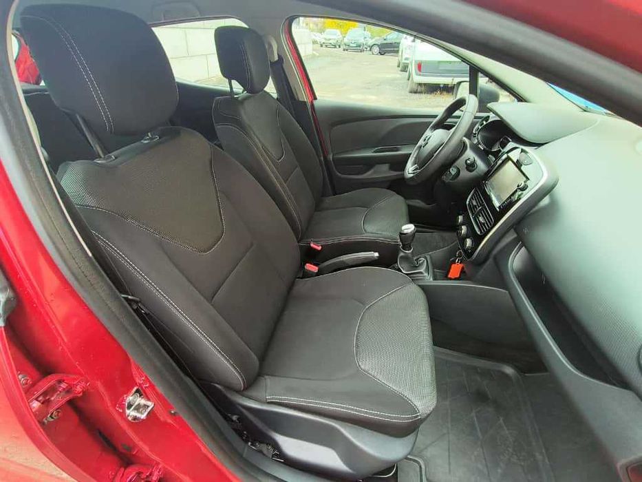 Renault Clio 09/2018 Benzină