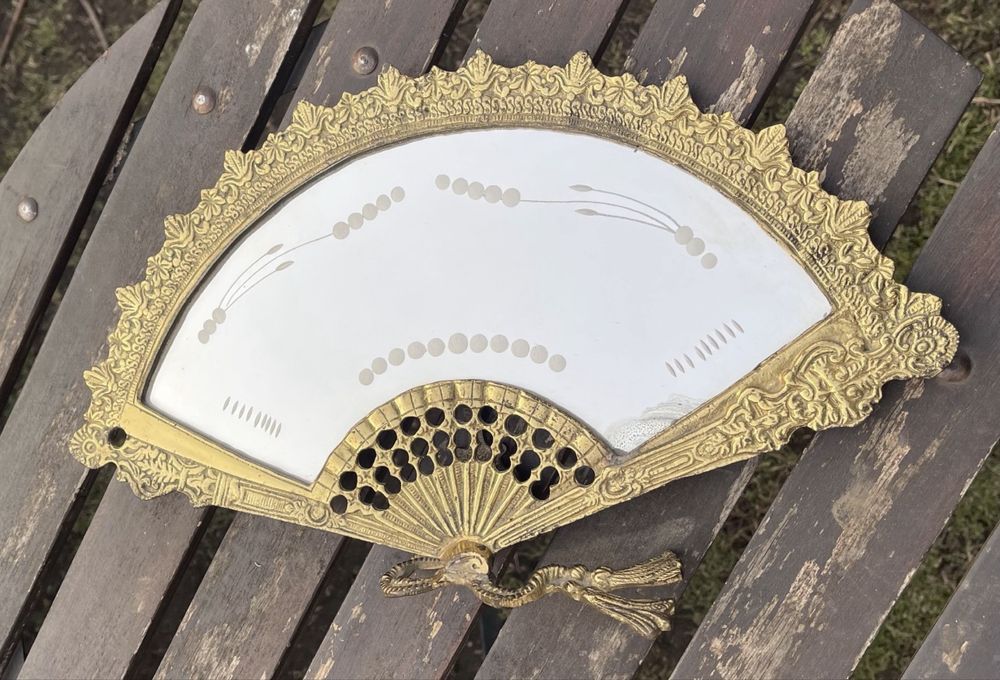 Oglindă evantai  din bronz